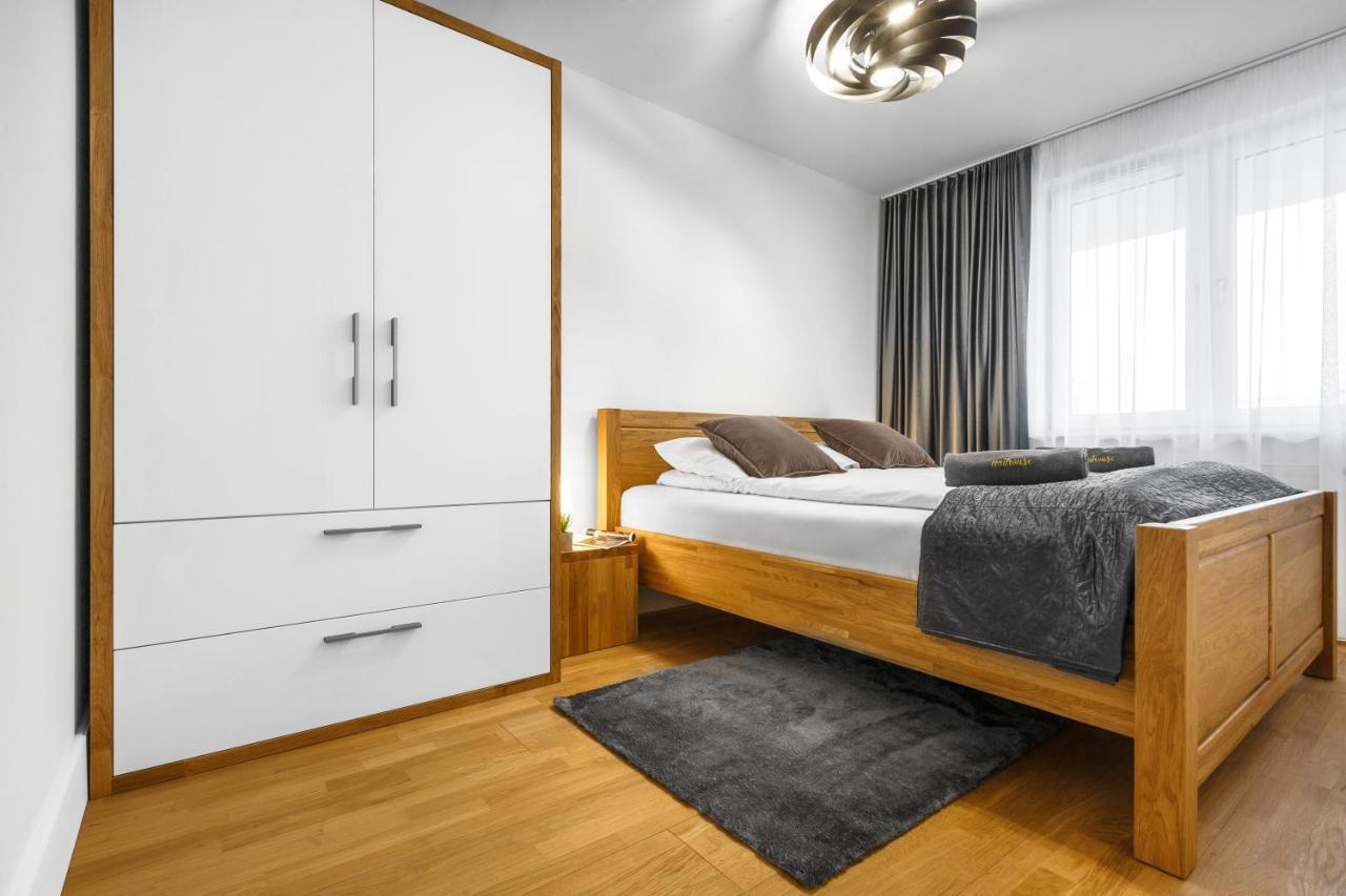 Emihouse Cityvibe Apartments Жешов Екстериор снимка
